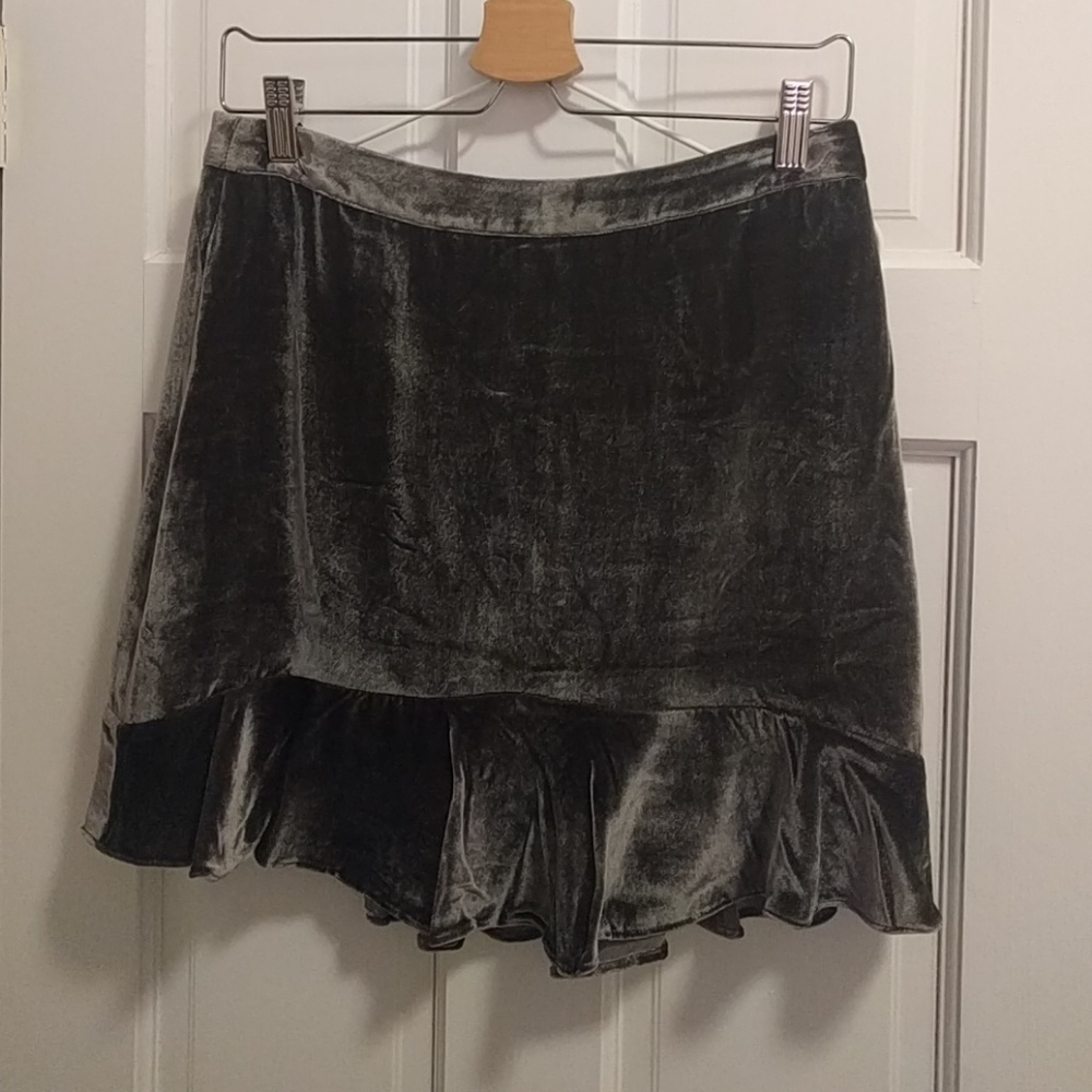 Grey velvet Madewell ruffle miniskirt